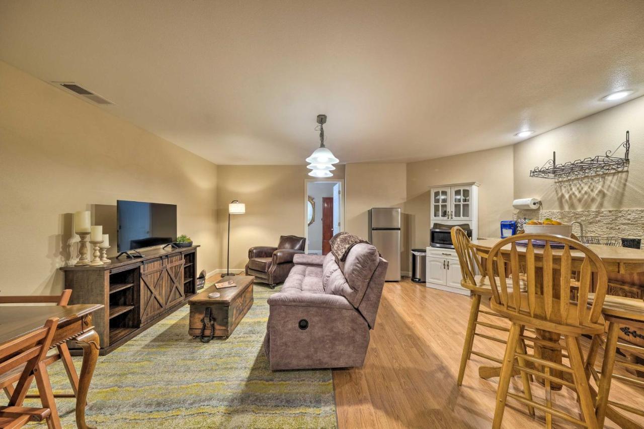 Convenient Apt With Fire Pit About Half-Mi To Lake! غروفلاند المظهر الخارجي الصورة