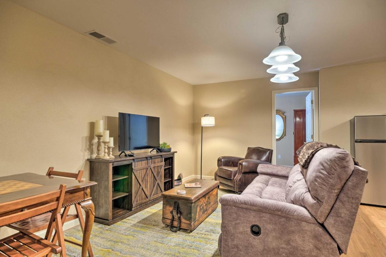 Convenient Apt With Fire Pit About Half-Mi To Lake! غروفلاند المظهر الخارجي الصورة