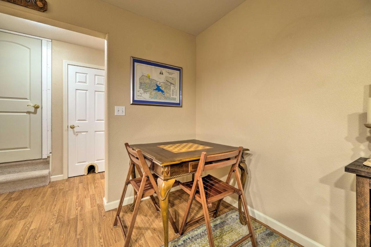 Convenient Apt With Fire Pit About Half-Mi To Lake! غروفلاند المظهر الخارجي الصورة