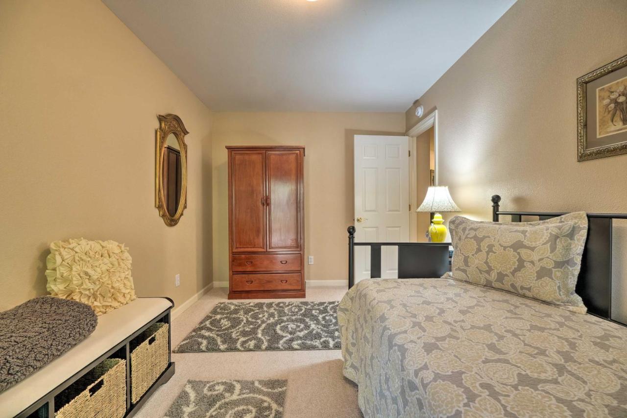 Convenient Apt With Fire Pit About Half-Mi To Lake! غروفلاند المظهر الخارجي الصورة